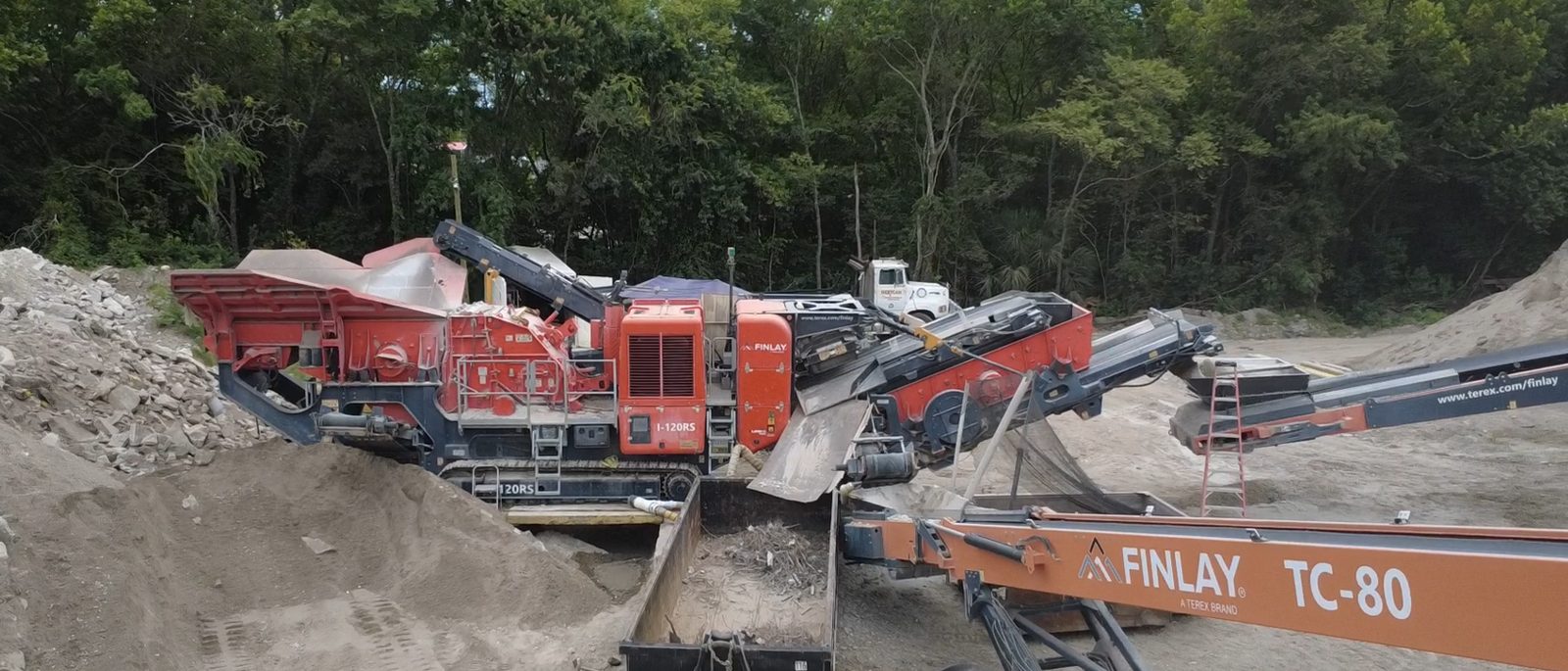 On-site concrete crushing for large demolition projects