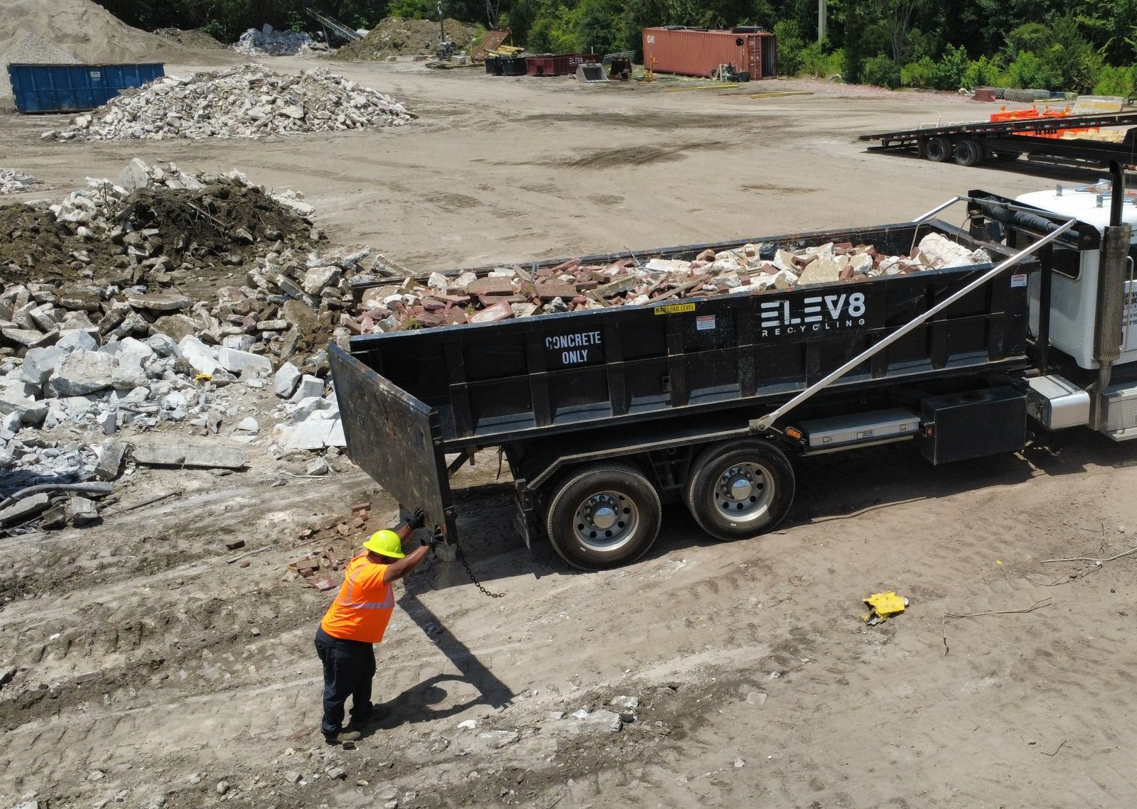 Roll-off concrete dumpster delivery Jacksonville